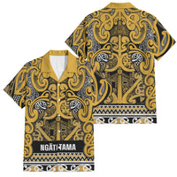 Aotearoa Iwi Ngāti Tama ki Te Waipounamu Trust Family Matching Short Sleeve Bodycon Dress and Hawaiian Shirt Maori Wharenui House Tribal Pattern LT9 Dad's Shirt - Short Sleeve Gold - Polynesian Pride