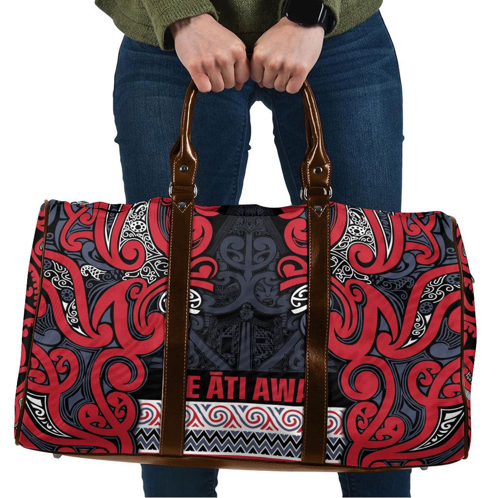 Aotearoa Iwi Te ati Awa Travel Bag Maori Wharenui House Tribal Pattern LT9 Bright Red - Polynesian Pride