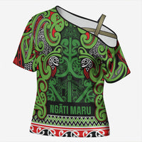 Aotearoa Iwi Ngati Maru Hauraki Cross Shoulder Shirt Maori Wharenui House Tribal Pattern LT9 Female Green Red - Polynesian Pride