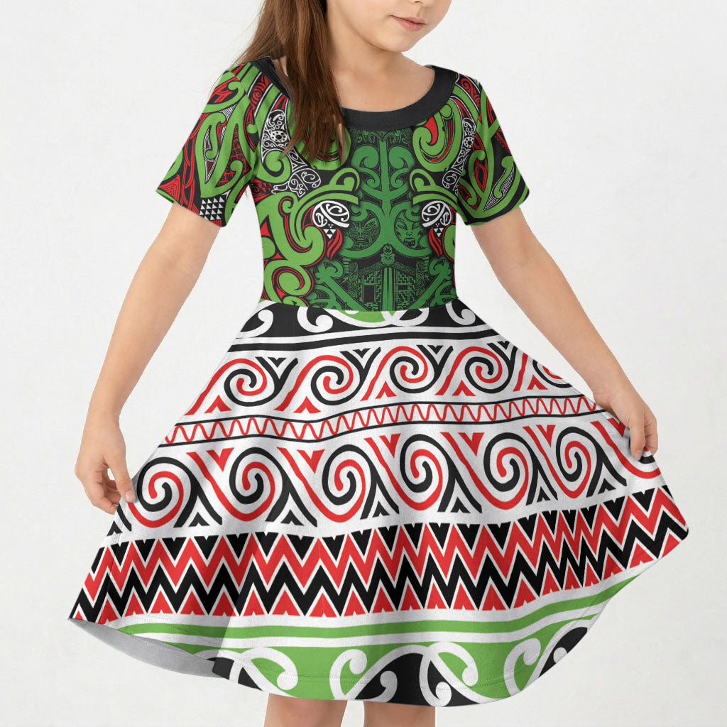 Aotearoa Iwi Ngati Maru Hauraki Kid Short Sleeve Dress Maori Wharenui House Tribal Pattern LT9 KID Green Red - Polynesian Pride