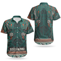 Aotearoa Iwi Ngāti Maru Taranaki Couples Matching Off Shoulder Maxi Dress and Hawaiian Shirt Maori Wharenui House Tribal Pattern LT9 - Polynesian Pride