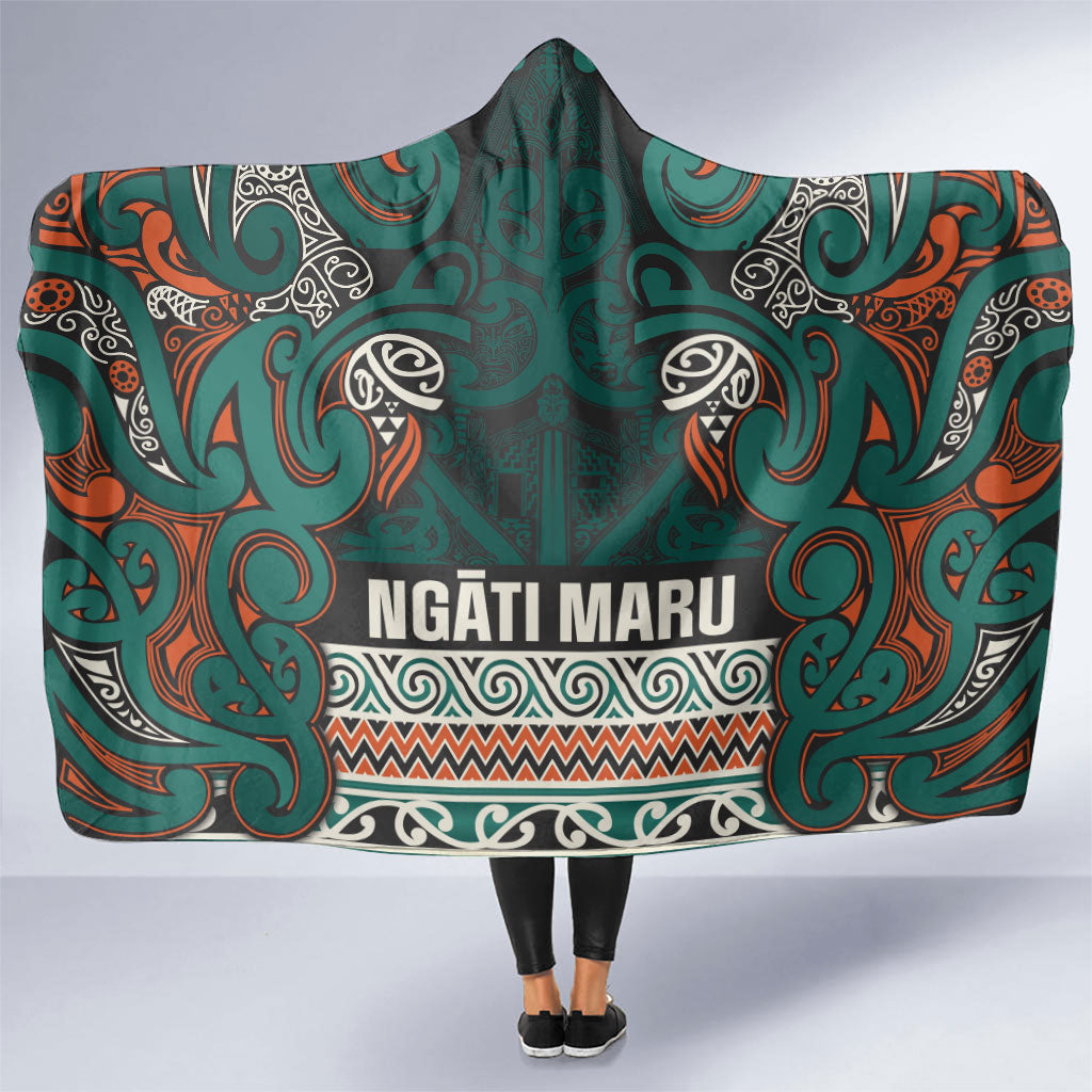 Aotearoa Iwi Ngāti Maru Taranaki Hooded Blanket Maori Wharenui House Tribal Pattern LT9 One Size Deep Teal - Polynesian Pride