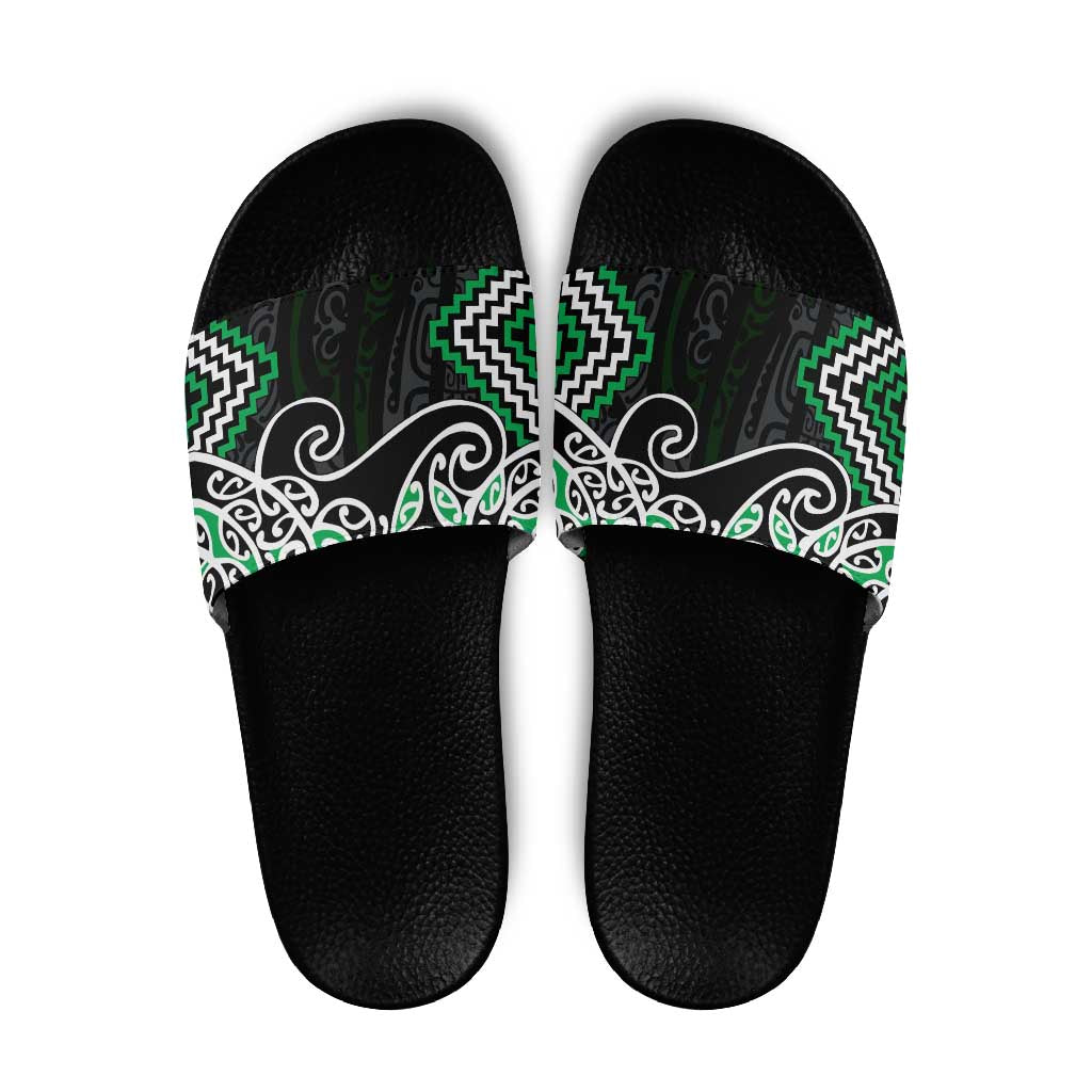 Green Aotearoa Tukutuku Manawa Tapu Slide Sandals Ta Moko Toi Maori - Polynesian Pride