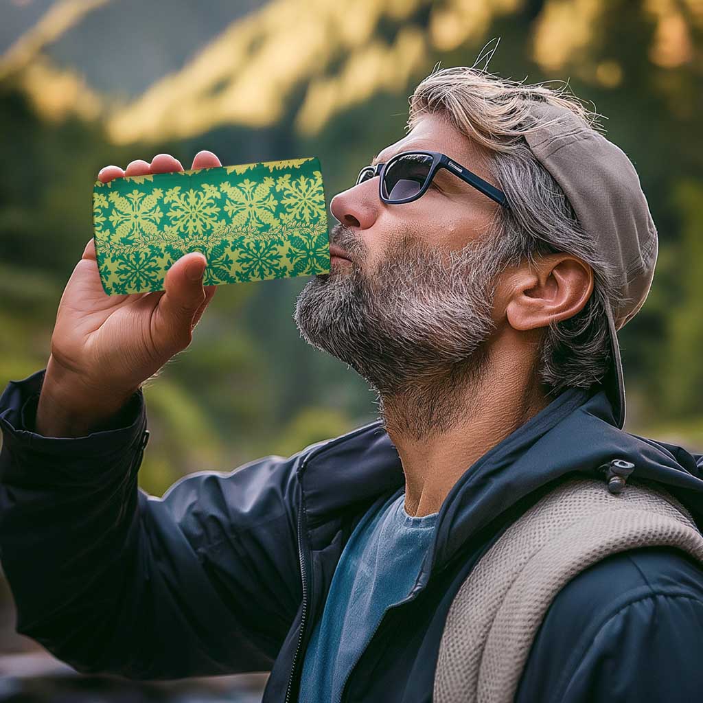 Hawaii Lei with Tribal Quilt Motif 4 in 1 Can Cooler Tumbler