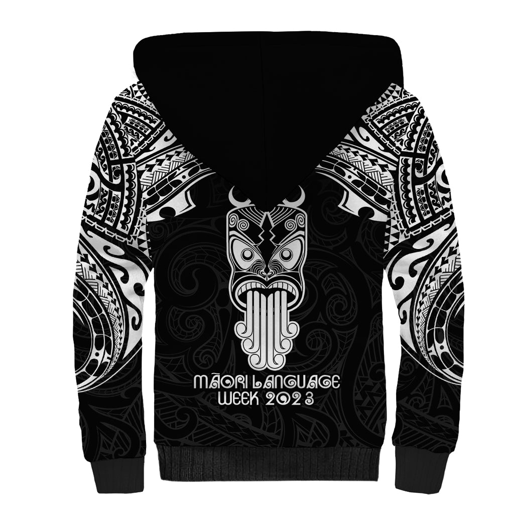 New Zealand Te Reo Maori Sherpa Hoodie Kia Kaha Maori Language Week Black Style LT9 - Polynesian Pride
