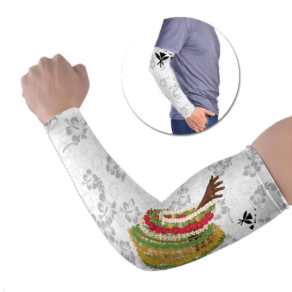 Hawaii Lei Kamehameha Arm Sleeves Ke'oke'o Seamless Pattern Hibiscus Flower