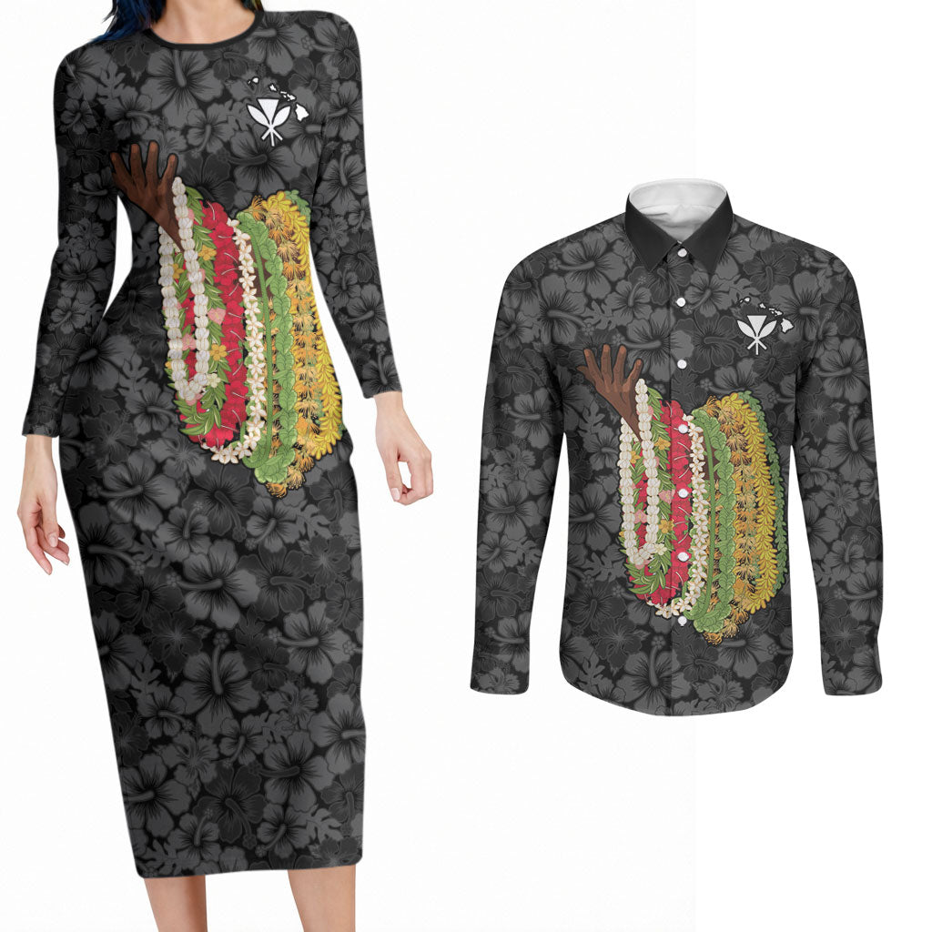 Hawaii Lei Kamehameha Couples Matching Long Sleeve Bodycon Dress and Long Sleeve Button Shirt Ele'ele Seamless Pattern Hibiscus Flower LT9 Black - Polynesian Pride