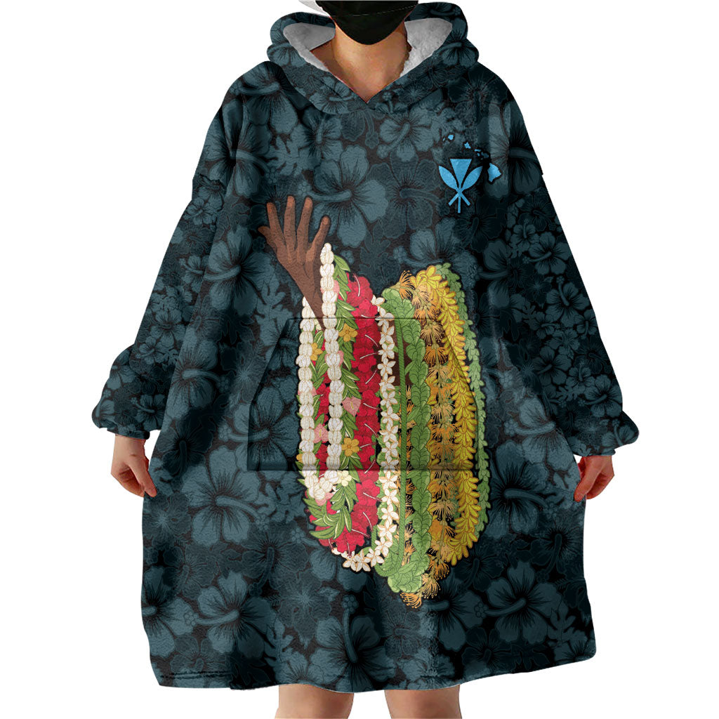 Hawaii Lei Kamehameha Wearable Blanket Hoodie Uliuli Seamless Pattern Hibiscus Flower