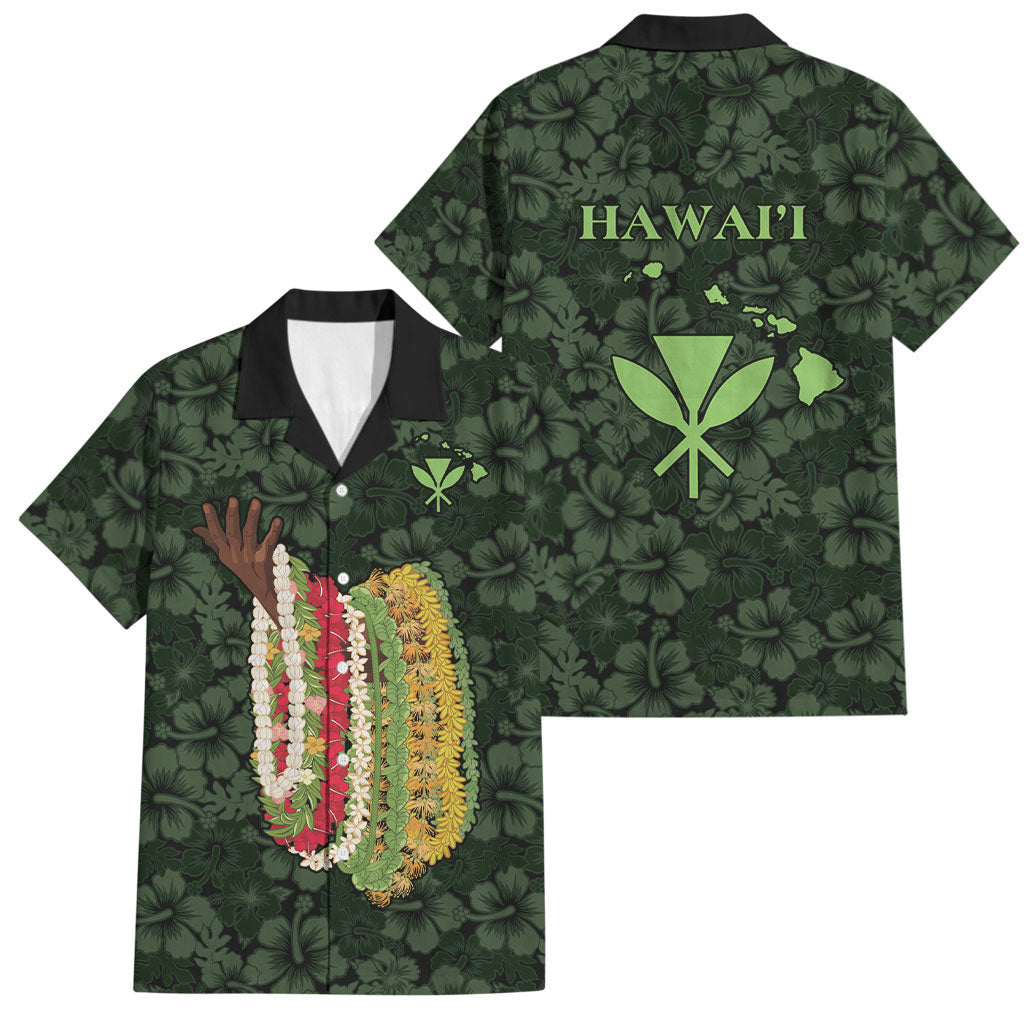 Hawaii Lei Kamehameha Family Matching Off Shoulder Short Dress and Hawaiian Shirt Oma'oma'o Seamless Pattern Hibiscus Flower LT9 Dad's Shirt - Short Sleeve Green - Polynesian Pride