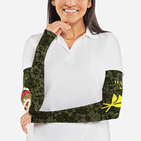 Hawaii Lei Kamehameha Arm Sleeves Melemele Seamless Pattern Hibiscus Flower
