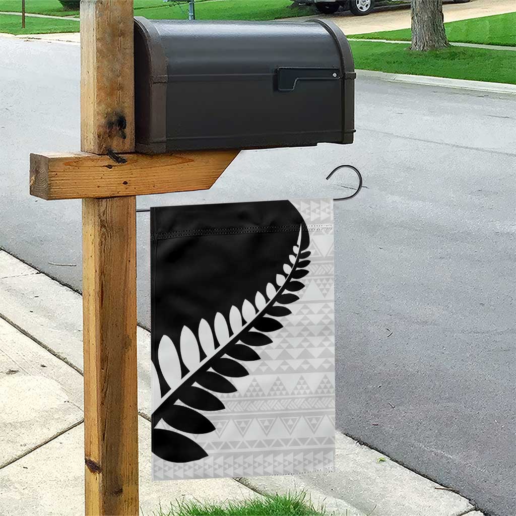 New Zealand Silver Fern Niho Taniwha Garden Flag