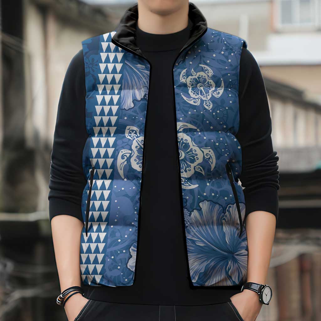 Blue Hibiscus Turle Sleeveless Puffer Jacket Hawaiian Style Tribal Tapa Pattern - Polynesian Pride
