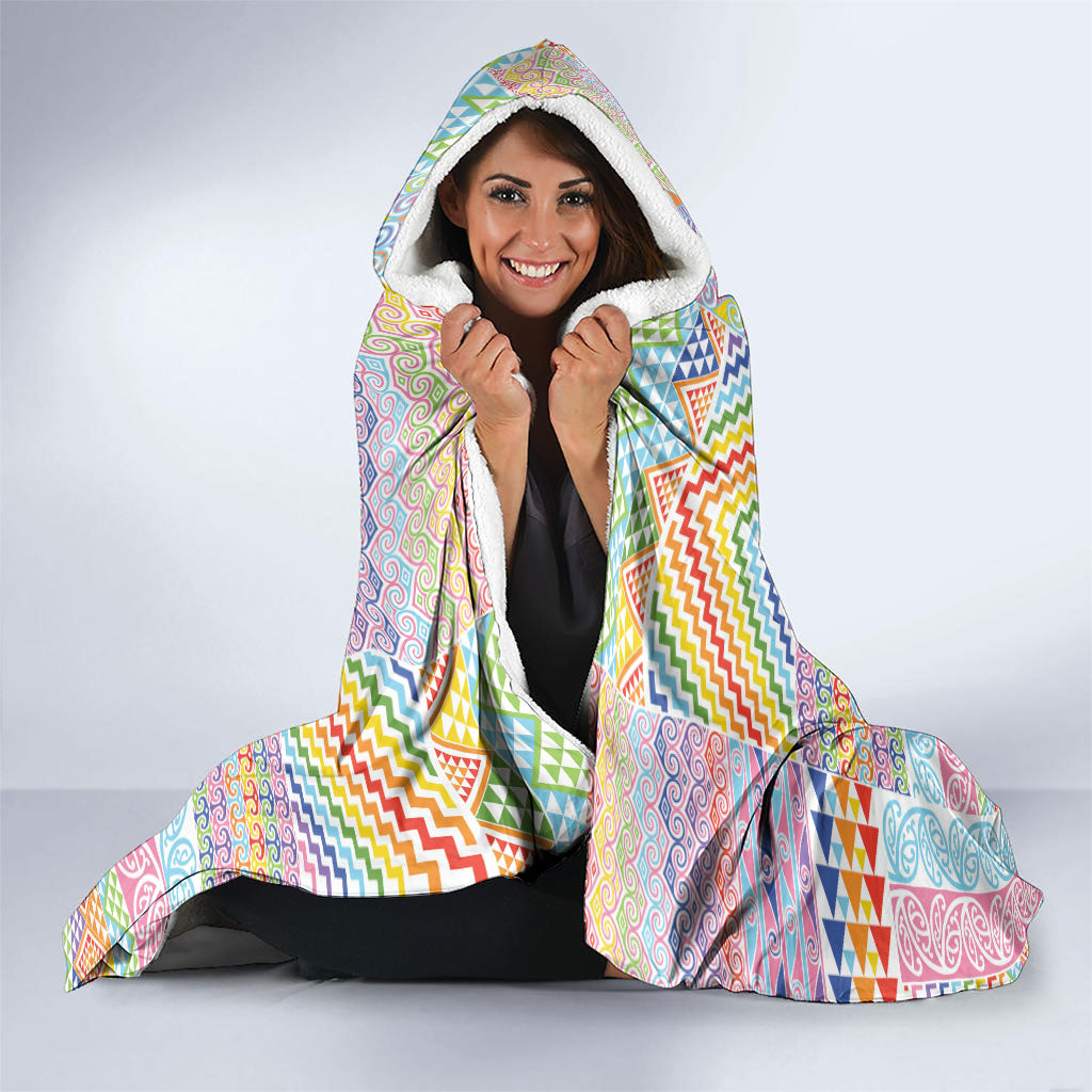 Aotearoa Kowhaiwhai Taniko Patchwork Rainbow Motifs Hooded Blanket LT9 - Polynesian Pride