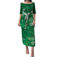 Personalized Hawaiian Maori Hammerhead Shark Family Matching Puletasi and Hawaiian Shirt Omaomao Plumeria LT9 Mom's Dress Green - Polynesian Pride