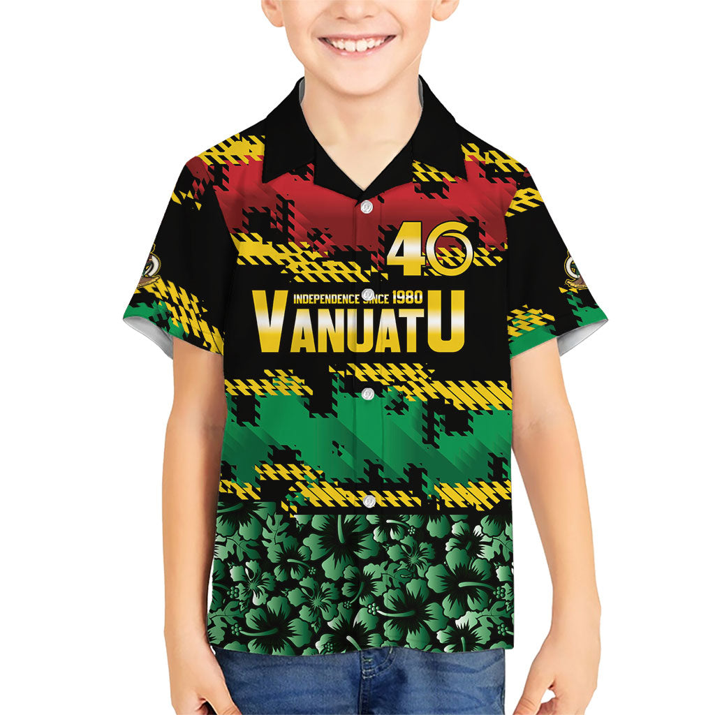 Vanuatu 46th Year Anniversary Family Matching Summer Maxi Dress and Hawaiian Shirt 30 July 1980 Hibiscus Seamless Pattern
