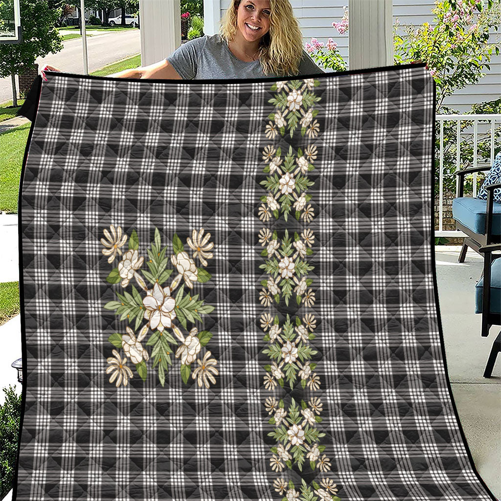 Pauli Hawai'i Palaka Squares Maile Leaf Quilt Flowers Hawaiian Quilt Patterns LT9 Soft Black - Polynesian Pride