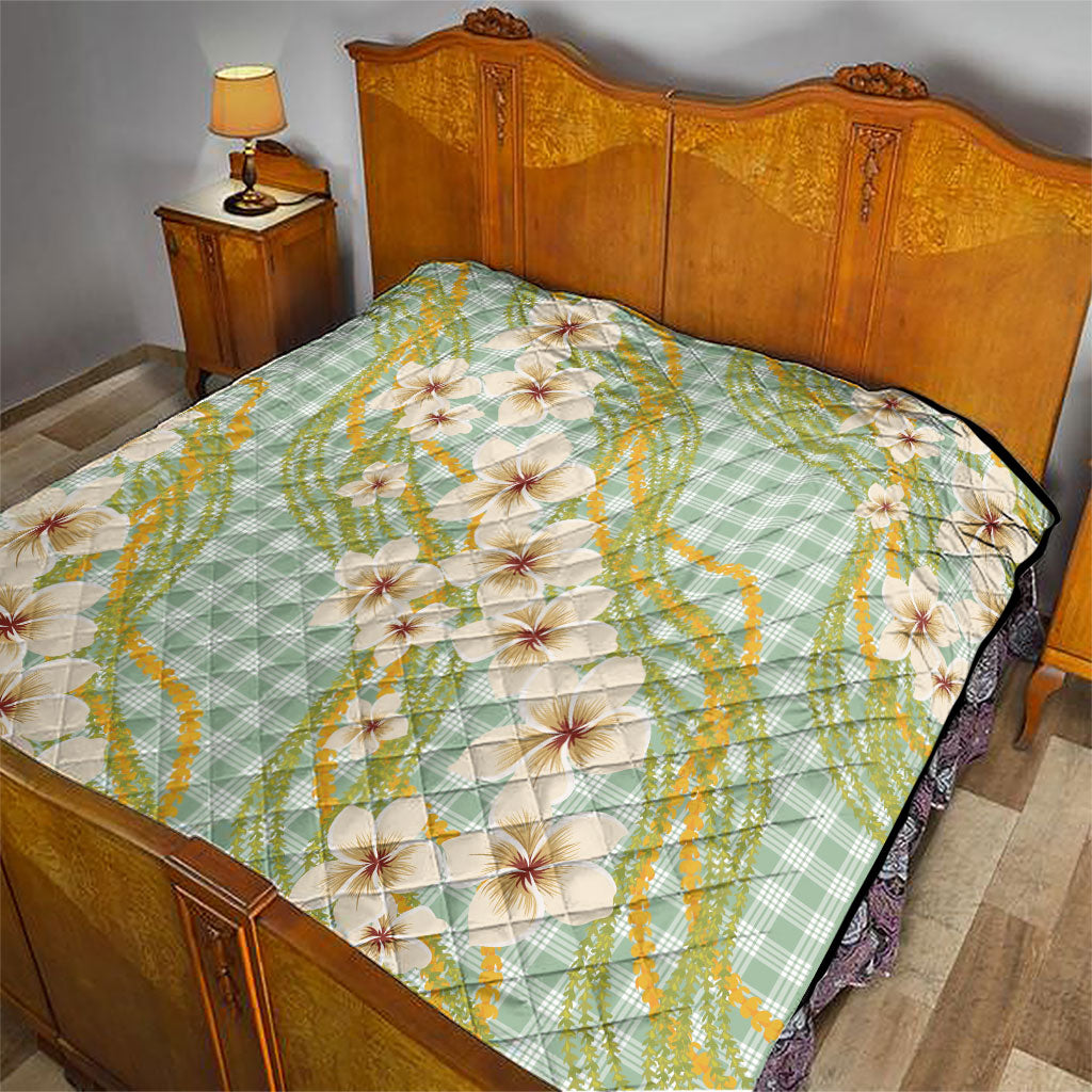 Liko Kukui Hawai'i Palaka Plumeria Quilt Puakenikeni and Maile Lei