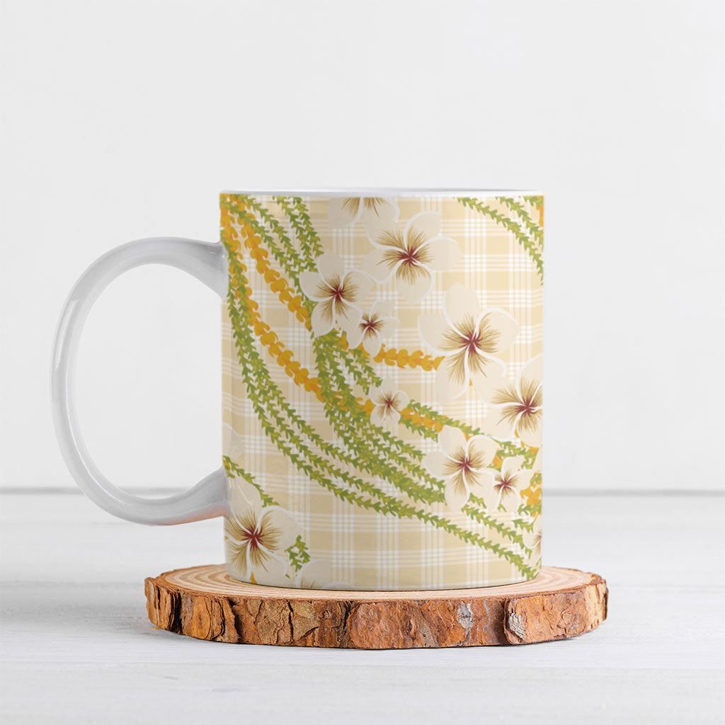Melemele Ahiahia Hawai'i Palaka Plumeria Ceramic Mug Puakenikeni and Maile Lei LT9 Pastel Yellow - Polynesian Pride
