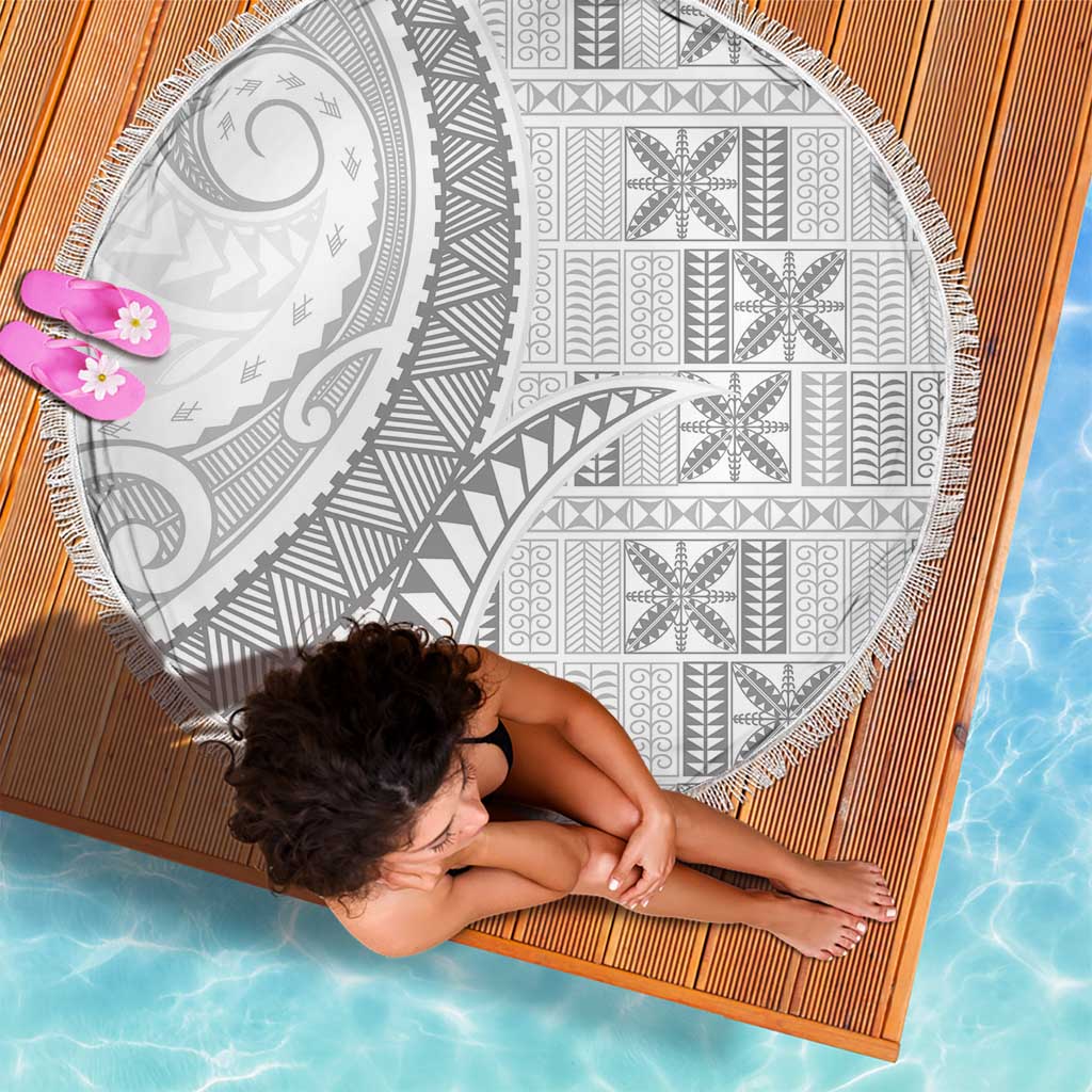 Niue White Sunday Beach Blanket Niuean Lotu Tamaiti Hiapo Pattern - Polynesian Pride