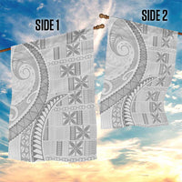 Niue White Sunday Garden Flag Niuean Lotu Tamaiti Hiapo Pattern - Polynesian Pride