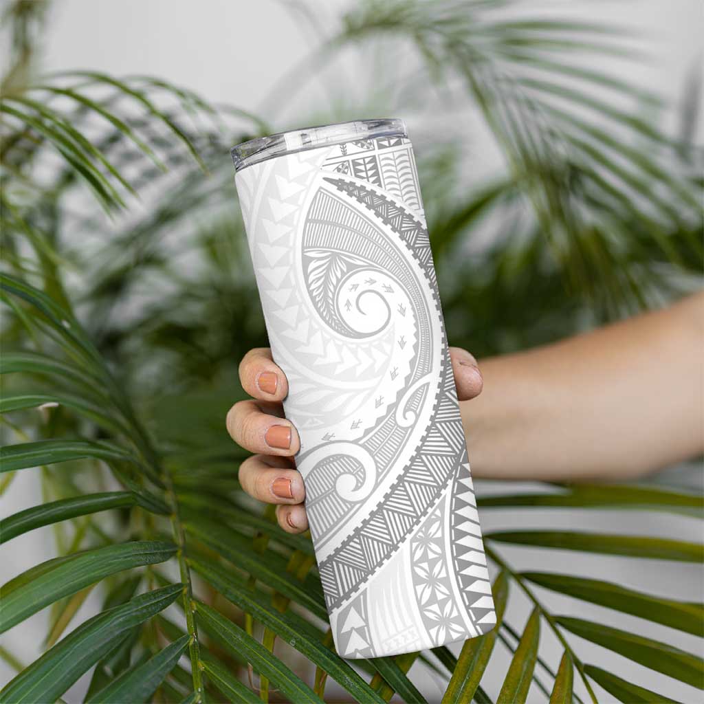 Niue White Sunday Skinny Tumbler Niuean Lotu Tamaiti Hiapo Pattern - Polynesian Pride
