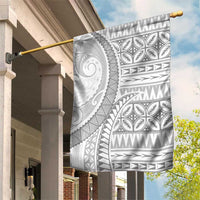 Polynesian White Sunday Garden Flag Lotu Tamaiti Melanesian Pattern - Polynesian Pride