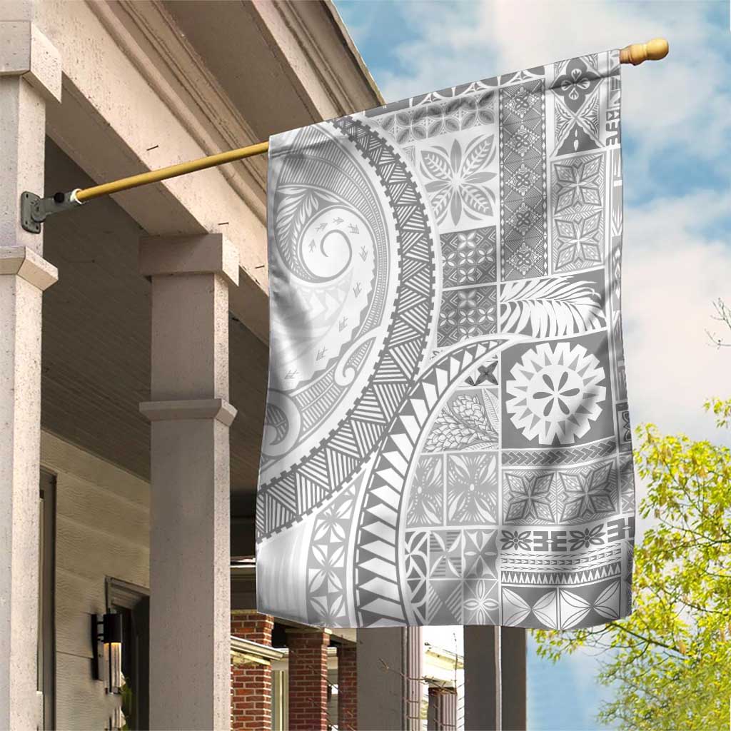 Samoa Siapo White Sunday Garden Flag Lotu Tamaiti Polynesian White Pattern - Polynesian Pride