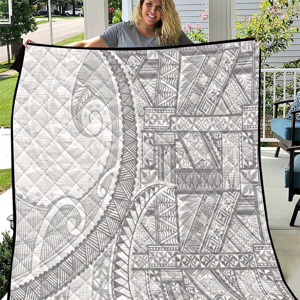 Tonga White Sunday Quilt Lotu Tamaiti Ngatu Tribal - Polynesian Pride