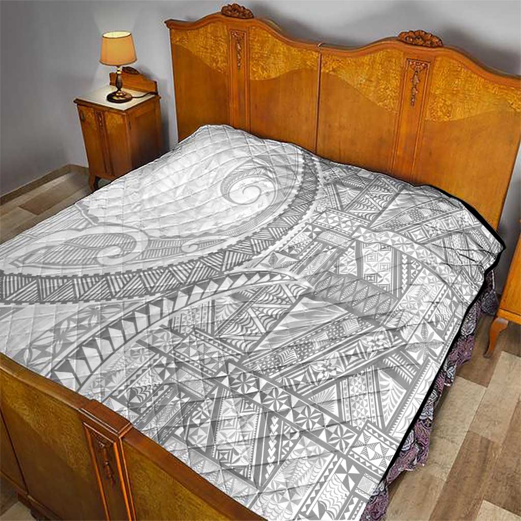 Tonga White Sunday Quilt Lotu Tamaiti Ngatu Tribal - Polynesian Pride