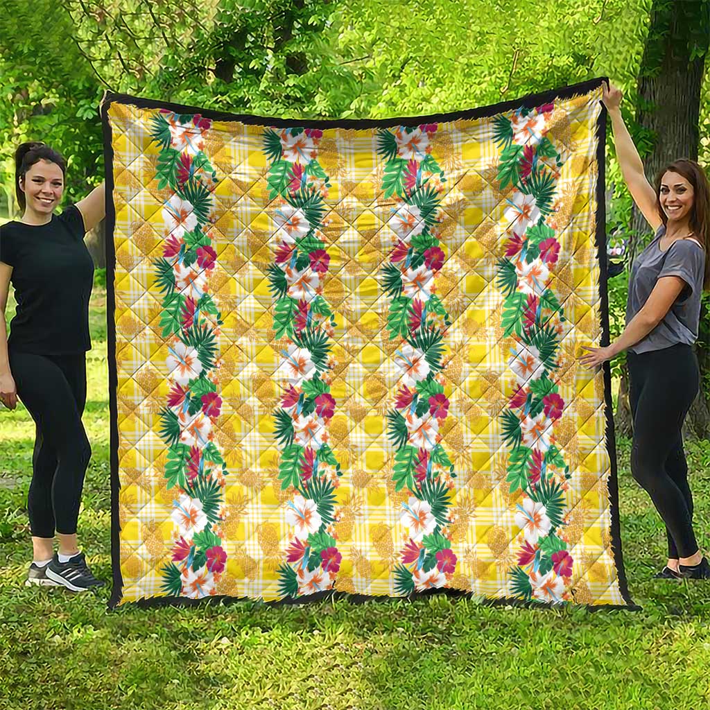 Hawaiian Palaka Quilt Hibiscus Pineapple Lei - Polynesian Pride