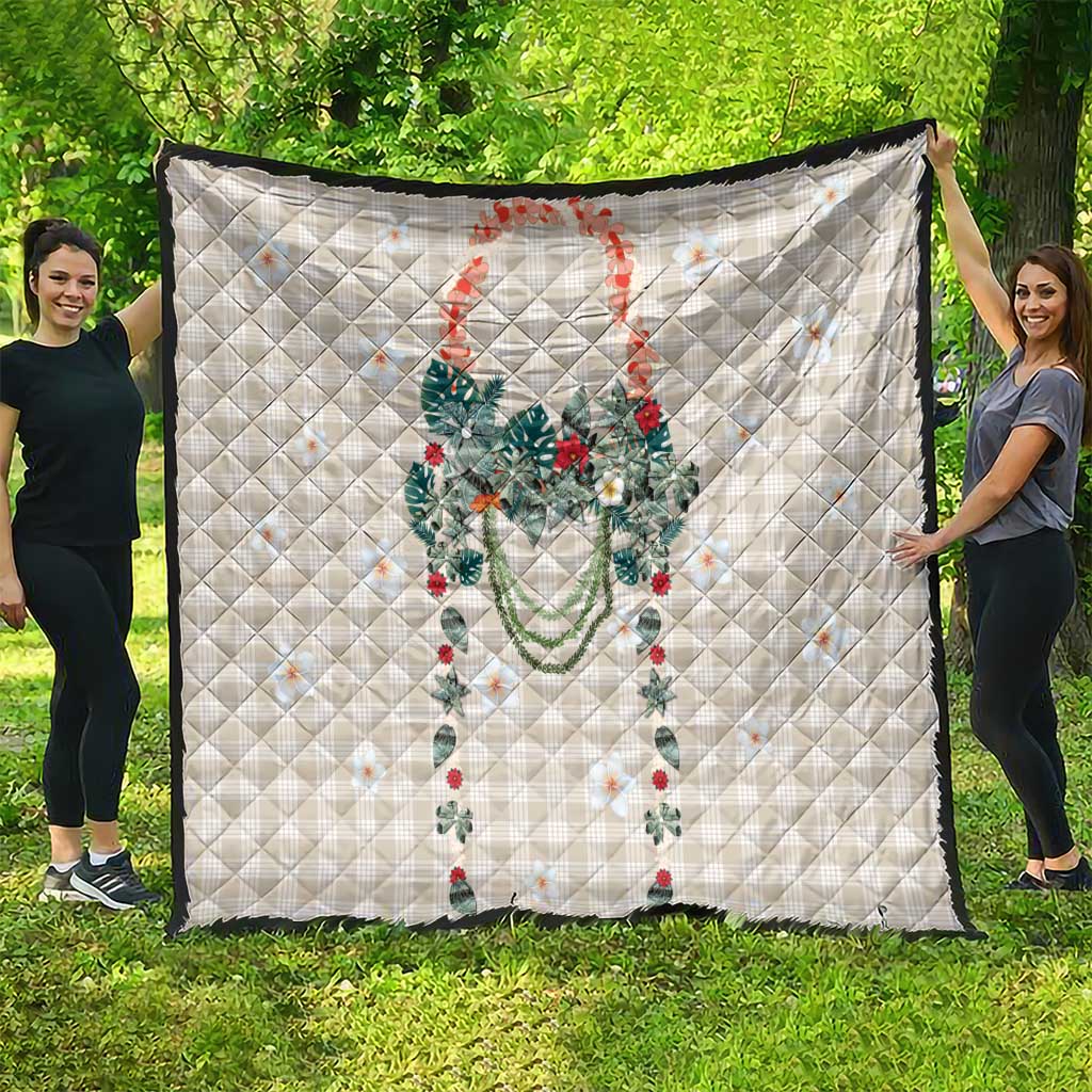 Brown Hawaiian Palaka Quilt Kukui Nut Money Lei - Polynesian Pride