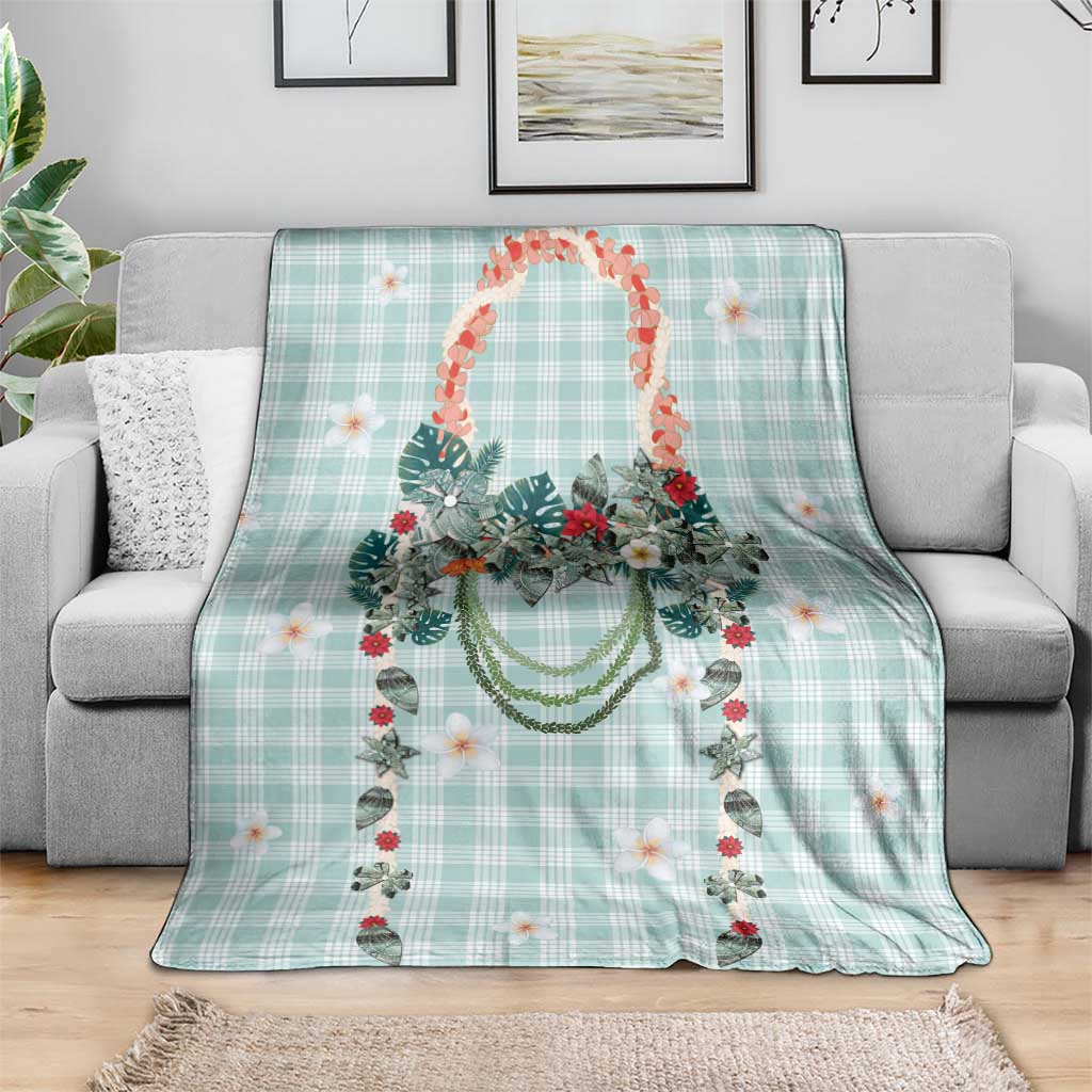 Turquoise Hawaiian Palaka Blanket Kukui Nut Money Lei - Polynesian Pride