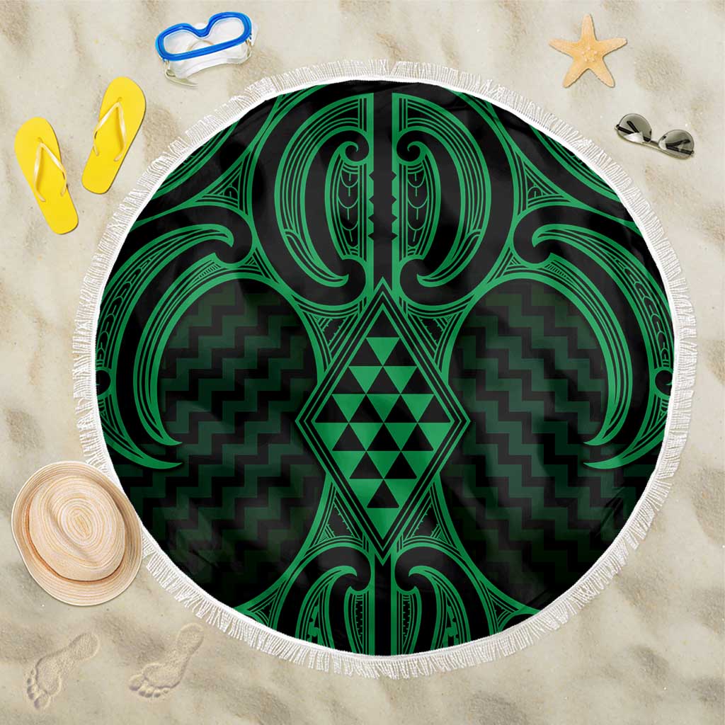 Kakariki Maori Ta Moko Poutama Art Beach Blanket