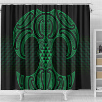 Kakariki Maori Ta Moko Poutama Art Shower Curtain
