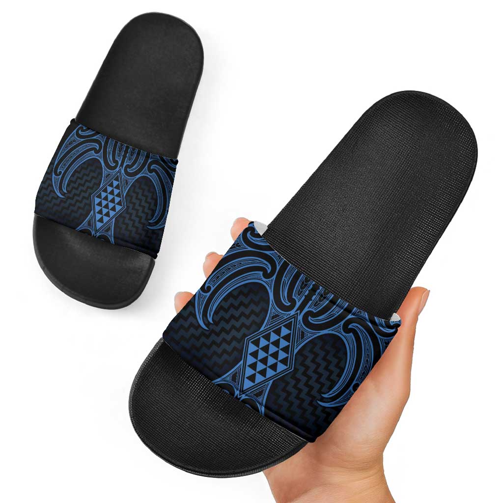 Kikorangi Maori Ta Moko Poutama Art Slide Sandals - Polynesian Pride