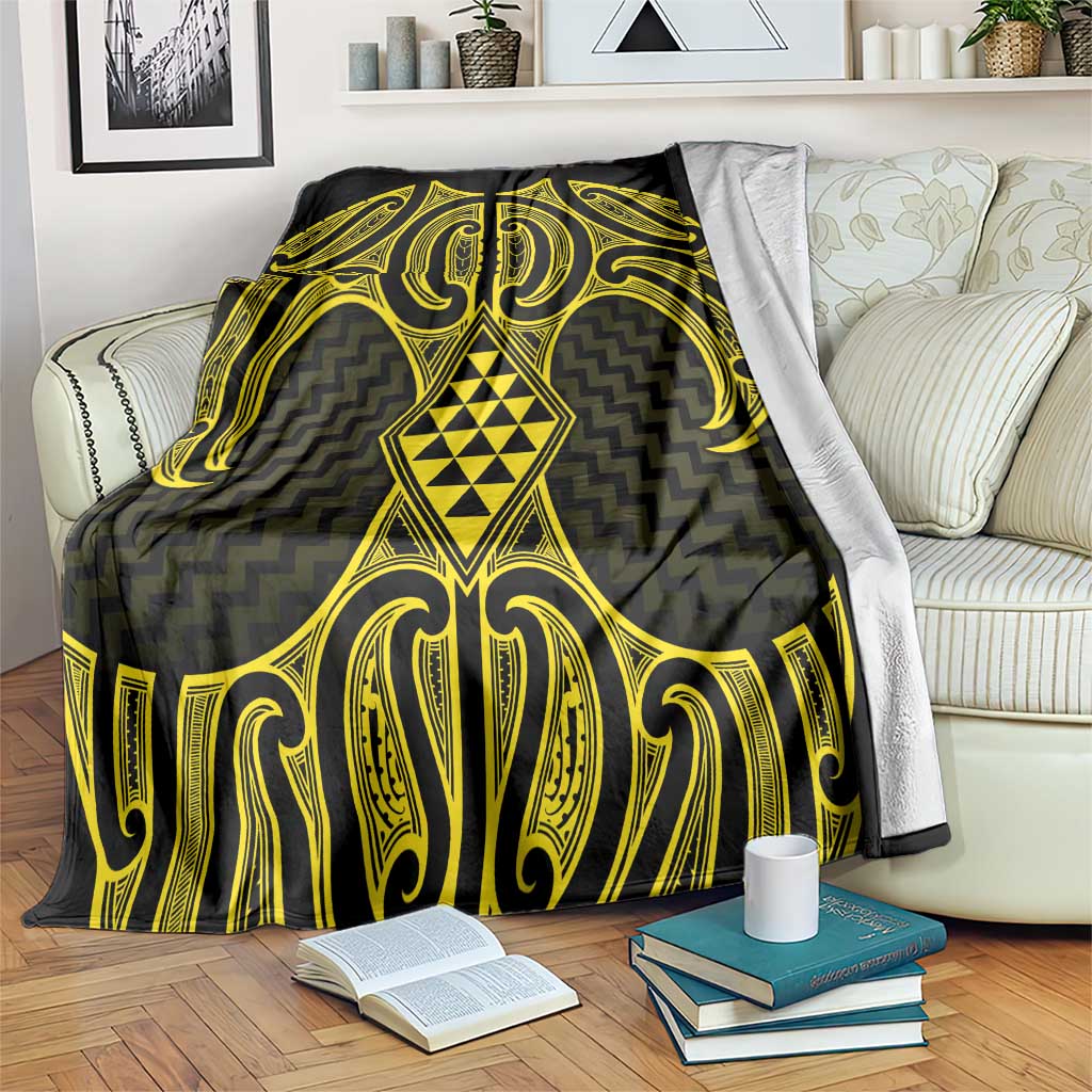 Mahi-dawg Maori Ta Moko Poutama Art Blanket