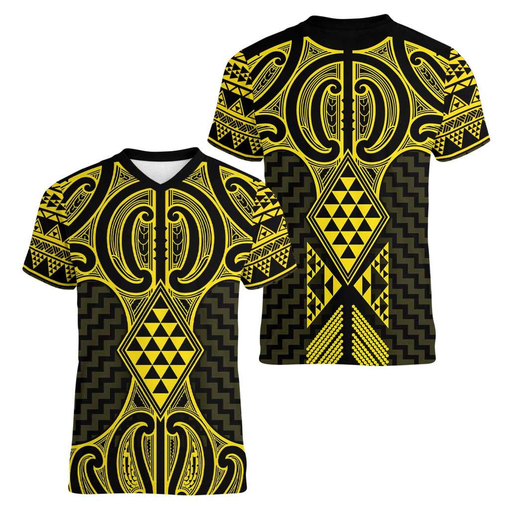 Mahi-dawg Maori Ta Moko Poutama Art Women V-Neck T-Shirt