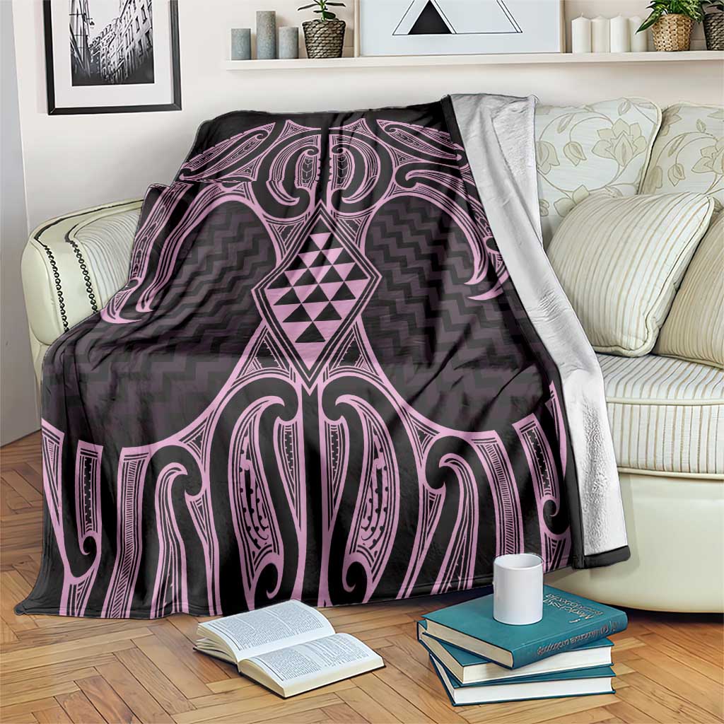 Mawhero Maori Ta Moko Poutama Art Blanket