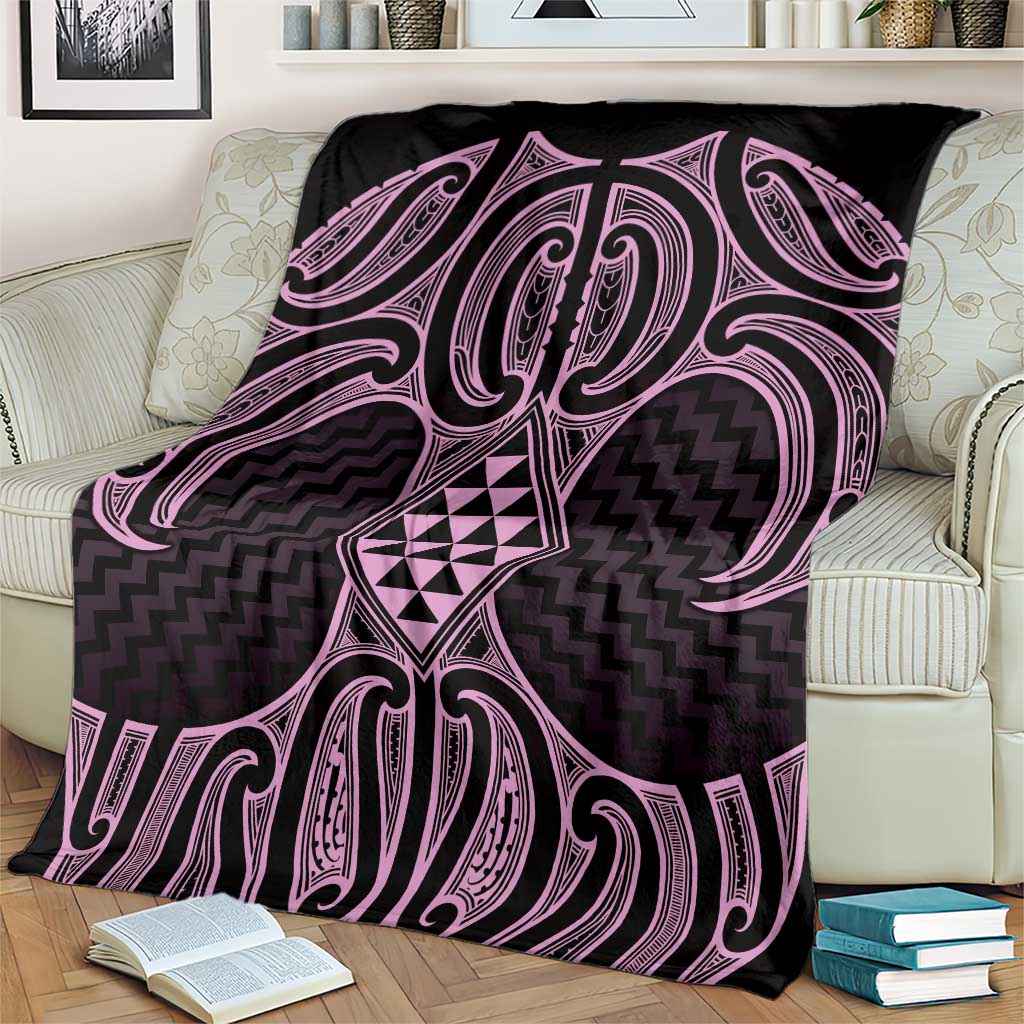 Mawhero Maori Ta Moko Poutama Art Blanket