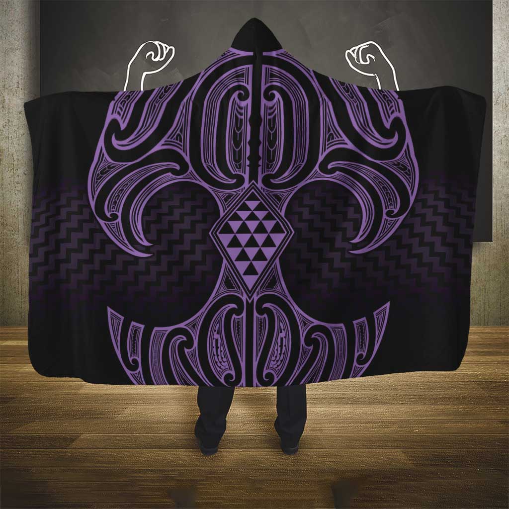 Waiporoporo Maori Ta Moko Poutama Art Hooded Blanket