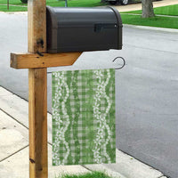 Hawaiian Ohia Lehua Lei Garden Flag Plaid Palaka Omaomao Pattern - Polynesian Pride