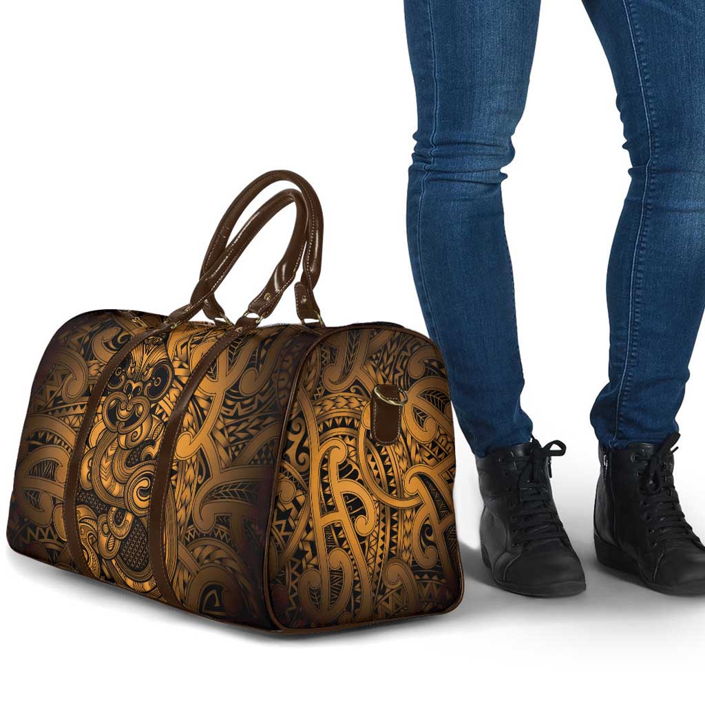 Aotearoa Maori Hei Tiki Travel Bag Koura Kowhaiwhai Puhoro Motif