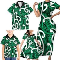 Aotearoa Maori Kowhaiwhai Family Matching Short Sleeve Bodycon Dress and Hawaiian Shirt Kakariki Puhoro and Patiki