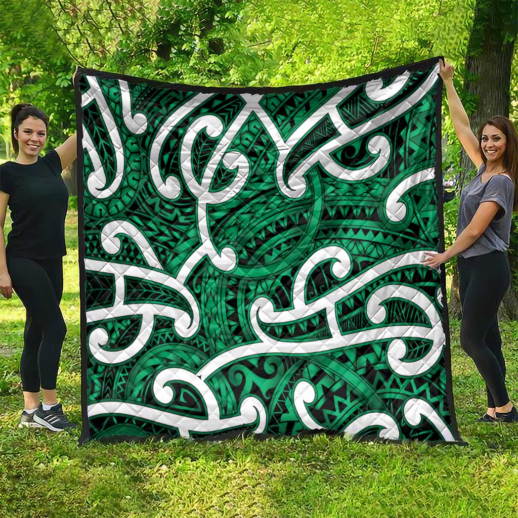 Aotearoa Maori Kowhaiwhai Quilt Kakariki Puhoro and Patiki LT9 - Polynesian Pride