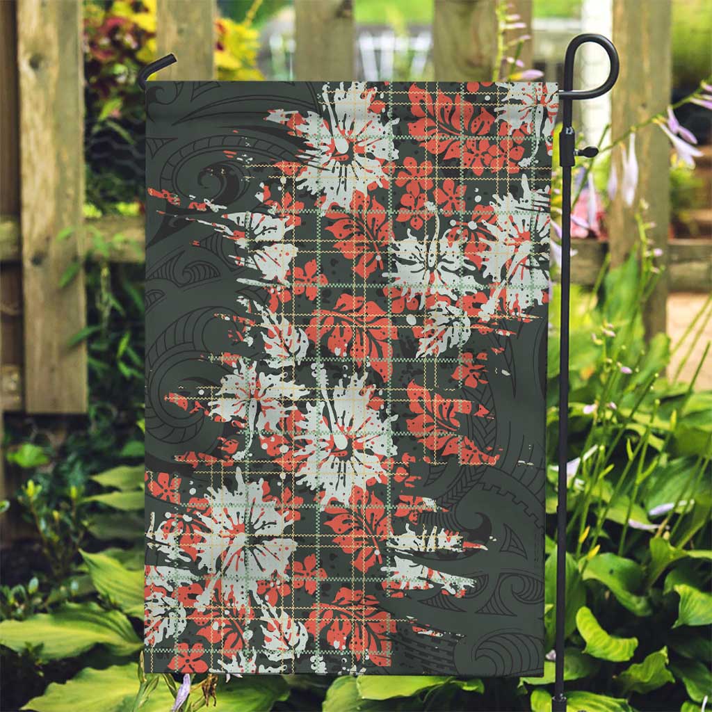 Hawaii Tartan With Hibiscus Garden Flag Polynesian Pattern Vintage LT9 Garden Flag Dark Green - Polynesian Pride