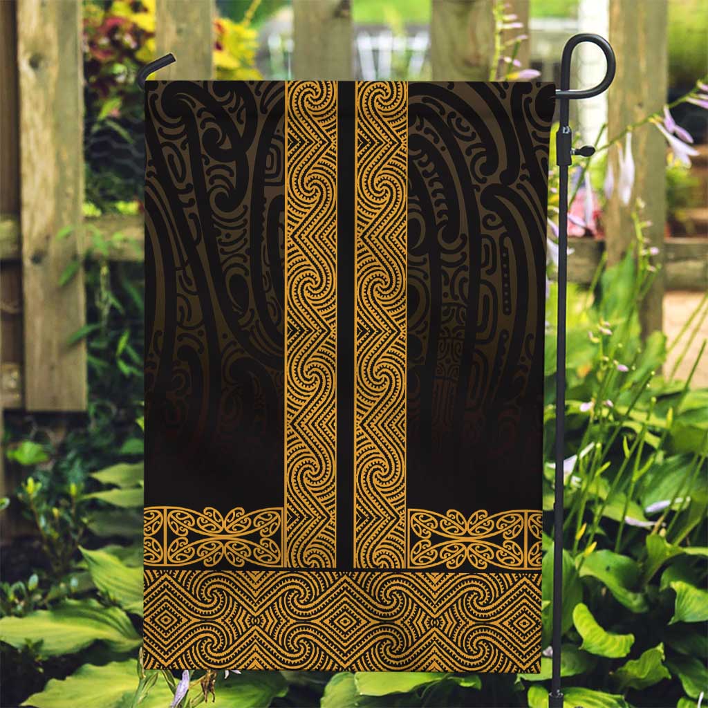 New Zealand Maori Kowhaiwhai Garden Flag Karaka Maui and Mangopare