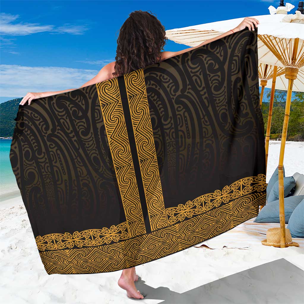 New Zealand Maori Kowhaiwhai Sarong Karaka Maui and Mangopare