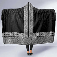 New Zealand Maori Kowhaiwhai Hooded Blanket Pango Maui and Mangopare