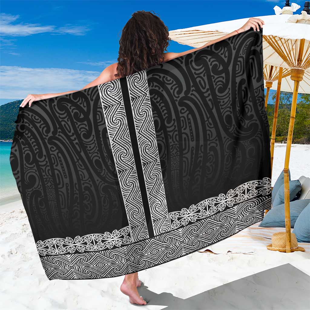 New Zealand Maori Kowhaiwhai Sarong Pango Maui and Mangopare