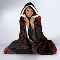 New Zealand Maori Kowhaiwhai Hooded Blanket Whero Maui and Mangopare LT9 - Polynesian Pride